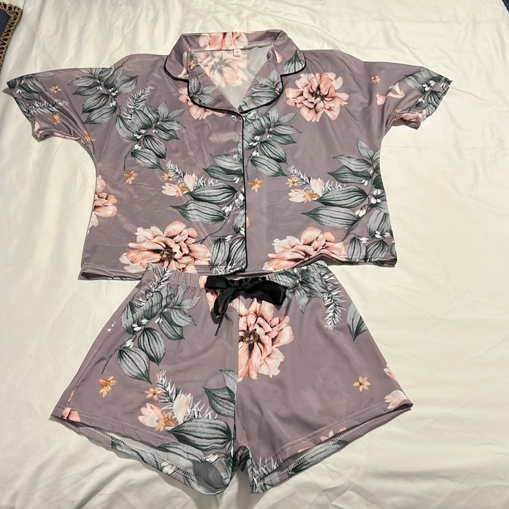 Women’s super soft pajama set